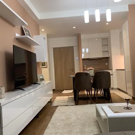 Waterfront Premium Apartment *